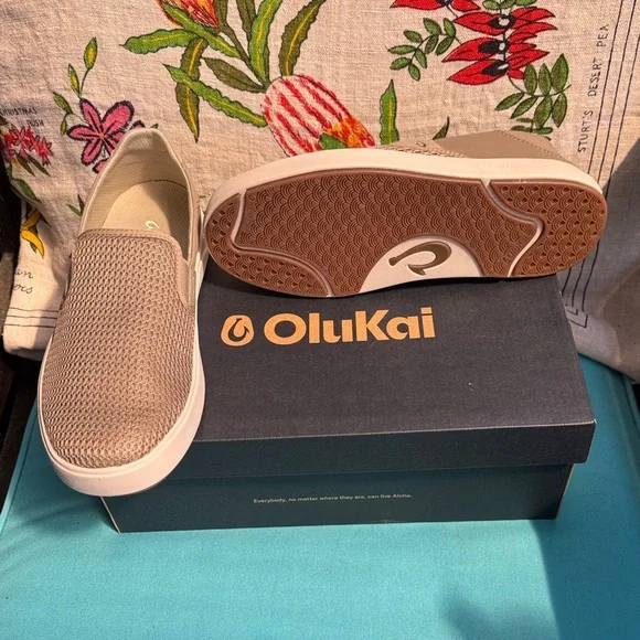 OluKai Lae’ahi unisex Clay Mesh Slip-On Loafers Women 8.5 Men 7 - Picture 6 of 8